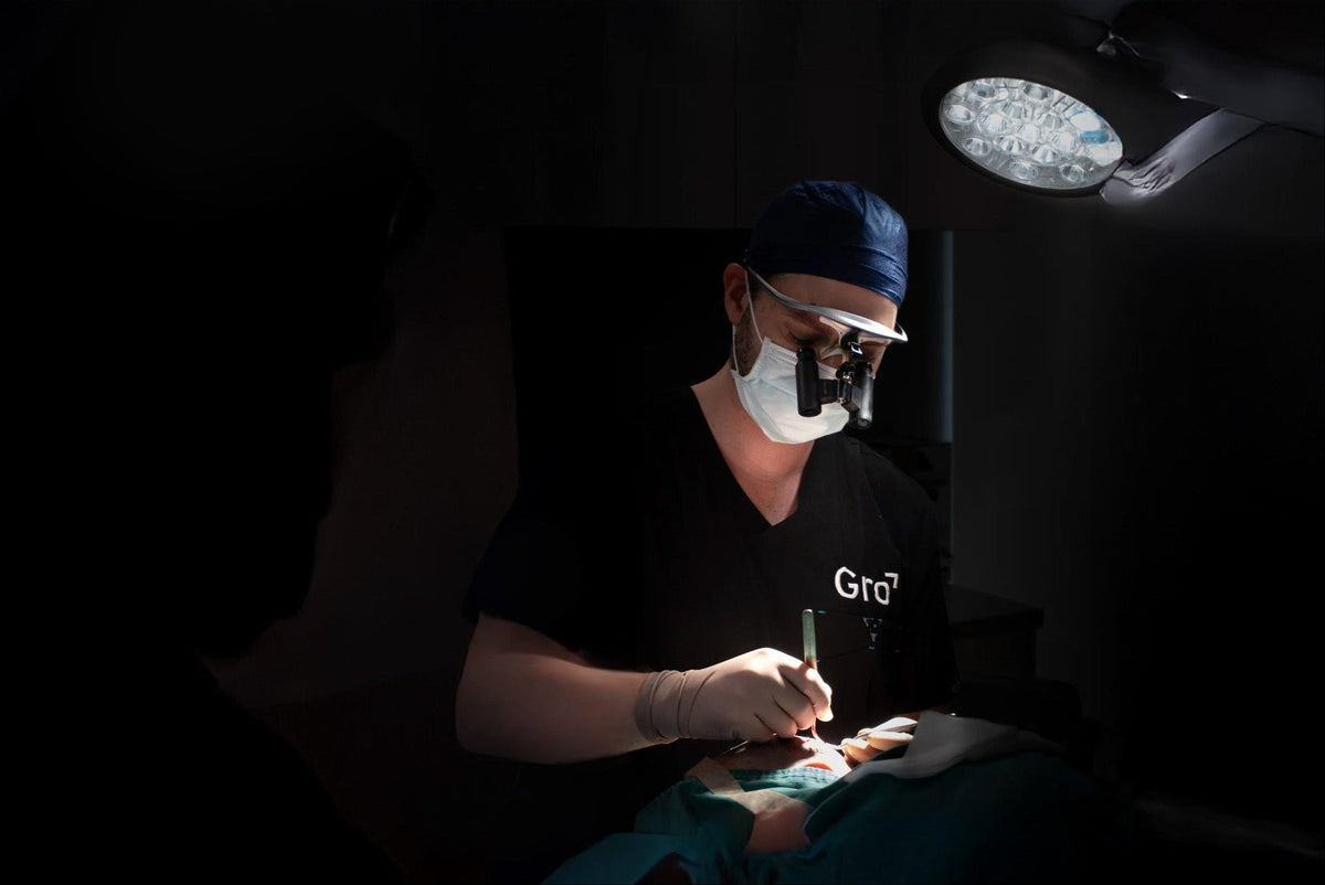 FUE vs FUT Hair Transplant: Which Method Is Right for You?