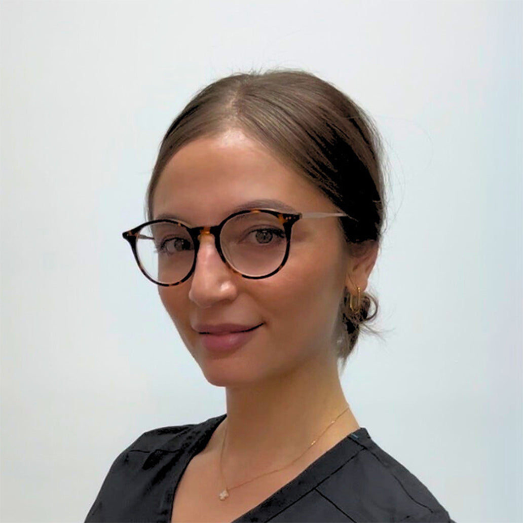Dr Gamze Aksakal